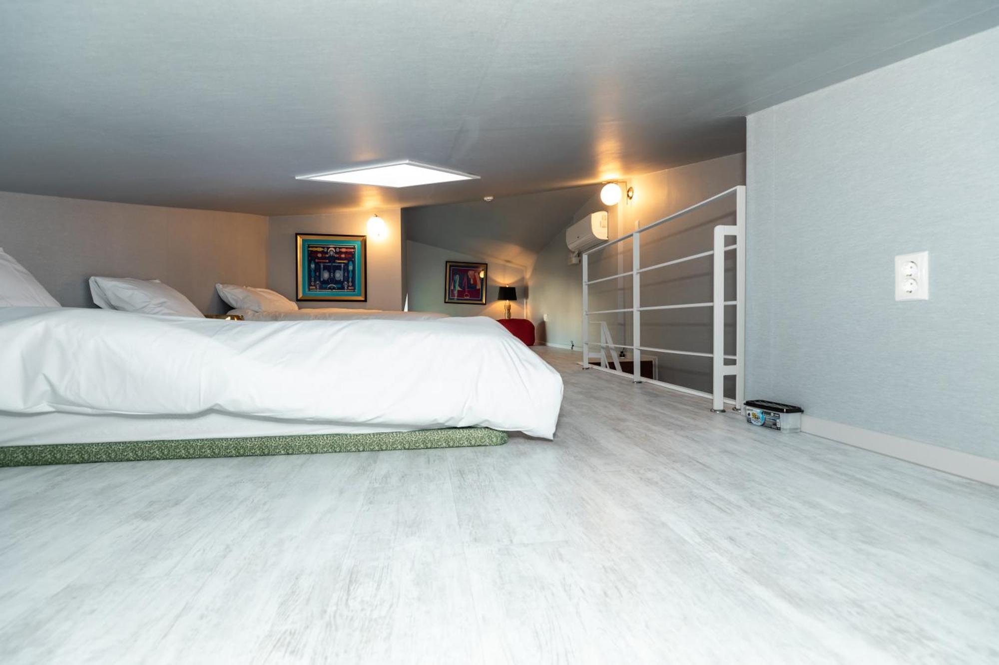 Hotel La Vie Est Belle Inčchon Pokoj fotografie